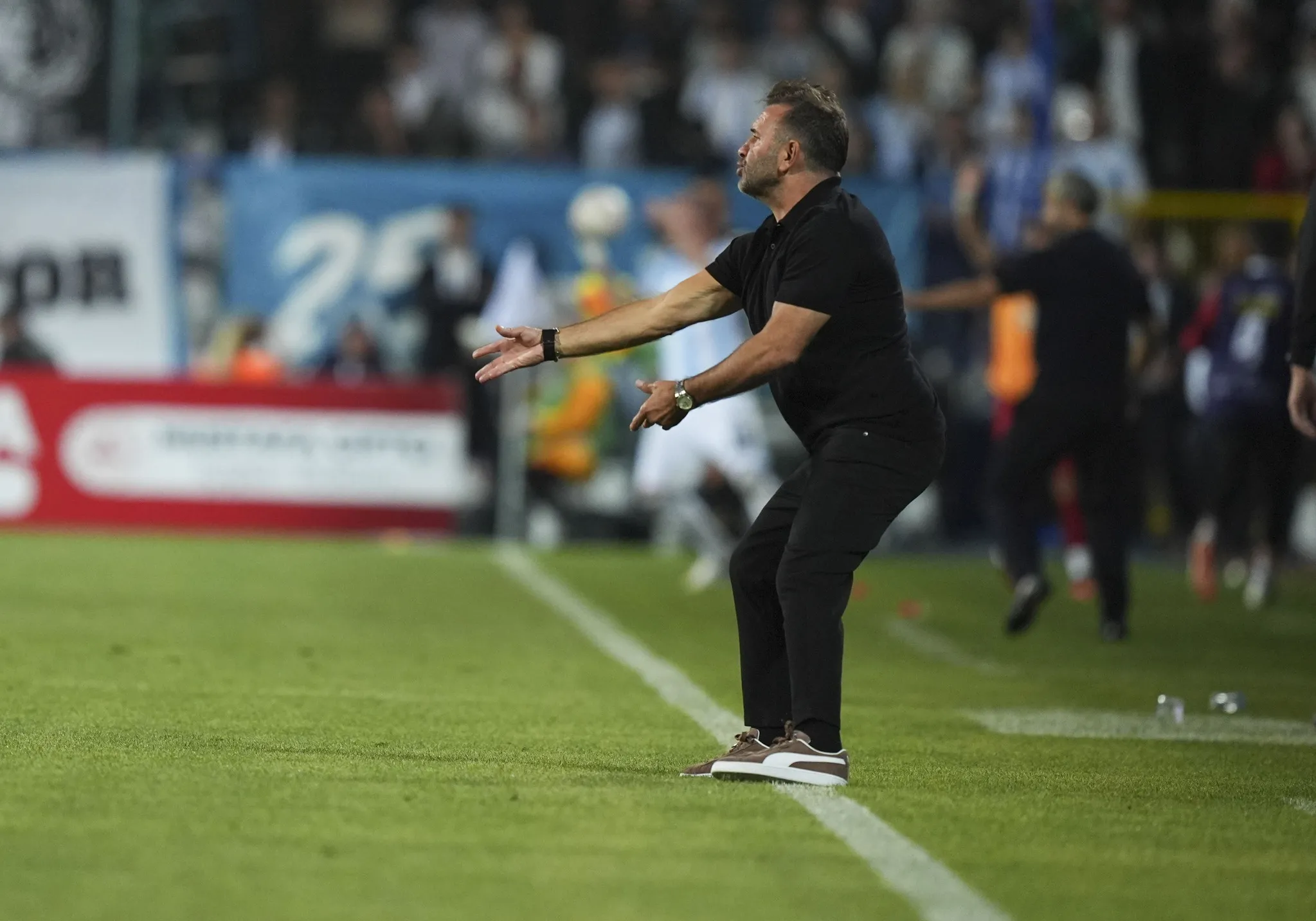 Okan Buruk’tan transfer sözleri: “En kısa zamanda bitmesini istiyoruz”
