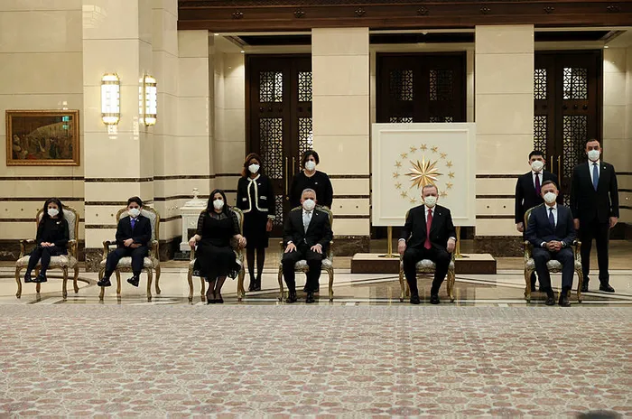 Son dakika: Başkan Erdoğan'dan Külliye'de peş peşe önemli kabuller - 6