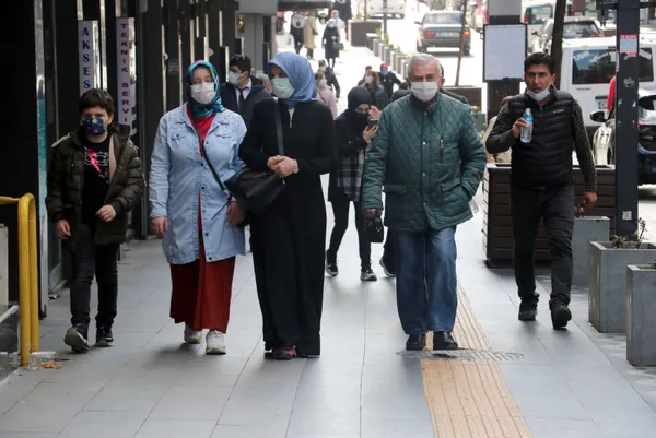 1616298407902.jpg Samsun'daki koronavirüs vakalarındaki artışın nedeni sorumsuzluk! - 4