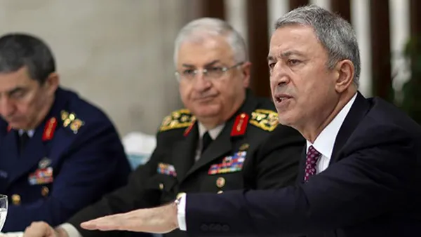 Son dakika: Milli Savunma Bakanı Hulusi Akar başkanlığındaki Türk askeri heyeti Azerbaycan’a gidiyor - 1