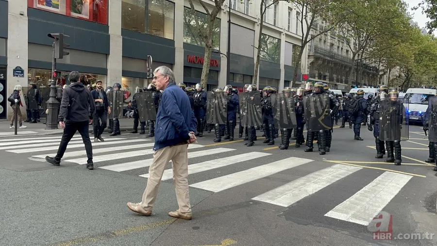 Fransa’da 140 bin kişilik gösteri! Hayat pahalı! “MACRON = PİNOKYO” 25
