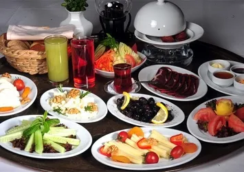 Lokmaları iyi çiğne fazla kiloları engelle