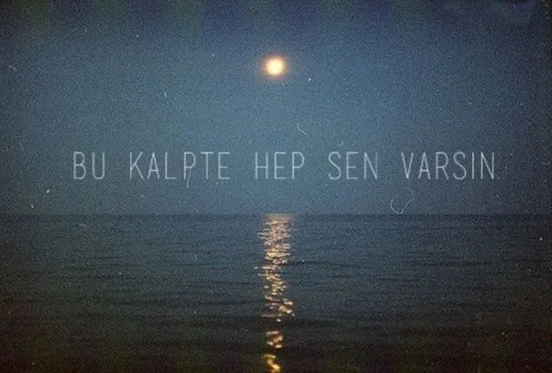 Sevgiliye, eşe, nişanlıya, sözlüye sevgililer günü mesajları-sözleri! Erkeğe kadına romantik, duygusal 14 Şubat sevgililer günü mesajları...