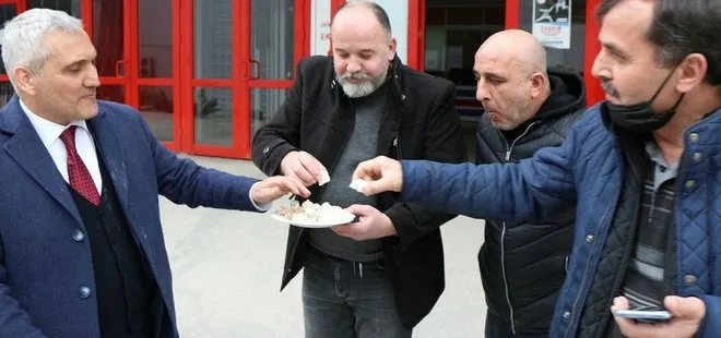 Karabükspor amatör kümeye düştü! Kulüp başkanı Mehmet Yüksel helva dağıttı