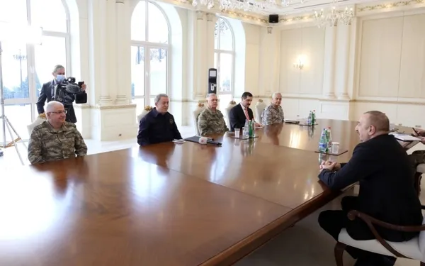 Milli Savunma Bakanı Hulusi Akar İlham Aliyev bir araya geldi - 2