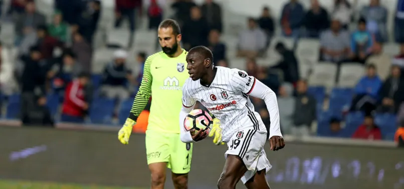 Demba Ba'dan Güneş'e mesaj: Derbi için hazırım