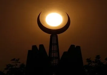 Pakistan'da ramazan hilali görülmedi