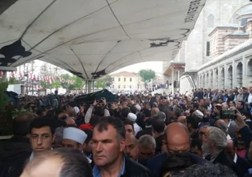 Kadir Demirel ebediyete uğurlandı