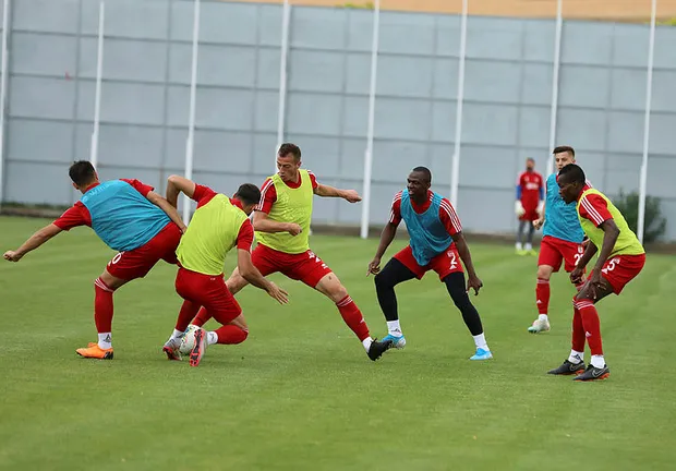 Sivasspor Beşiktaş maçı ne zaman saat kaçta hangi kanalda? Sivas BJK muhtemel 11’ler