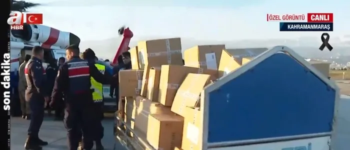 devletin-hava-araclari-deprem-noktasinda-mekik-dokuyor-a-haber-goruntuledi-1676387341912.jpg Devletin hava araçları deprem noktasında mekik dokuyor | A Haber görüntüledi - 2