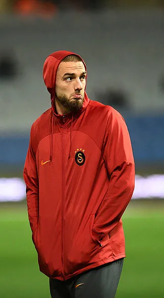 Cimbom’da yaprak dökümü! Berkan Kutlu Genoa’ya transfer oldu