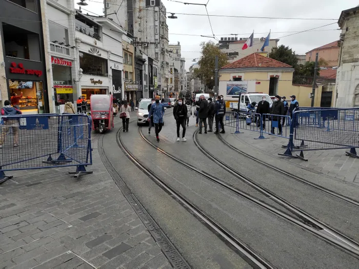 Son dakika: Dikkat! Bugün başladı: İstiklal Caddesi’ne 7 bin kişi sınırlaması - 5