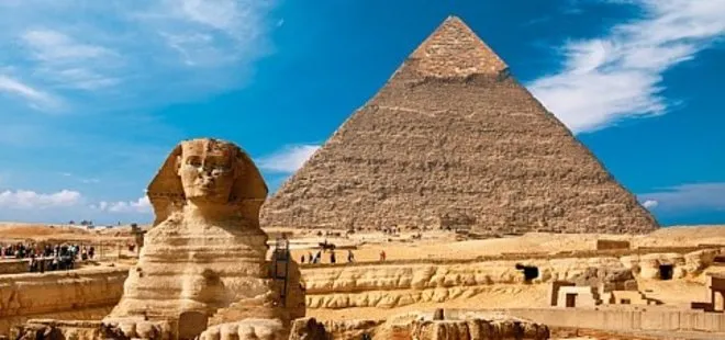 Mısır’da yeni bir piramit keşfedildi