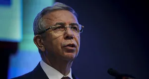 Yavaş’a sert tepki: Belediye başkanlığı makamı ağlama makamı değildir