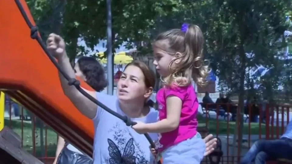 SGK’dan 7 bin anne ve bakıcıya destek