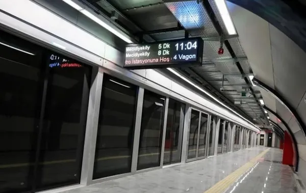 secim-gunu-metrolar-saat-kaca-kadar-acik-14-mayis-istanbulda-metro-sefer-saatleri-uzatildi-mi-1684067955649.jpg Seçim günü metrolar saat kaça kadar açık? 14 Mayıs İstanbul'da metro sefer saatleri uzatıldı mı? - 3