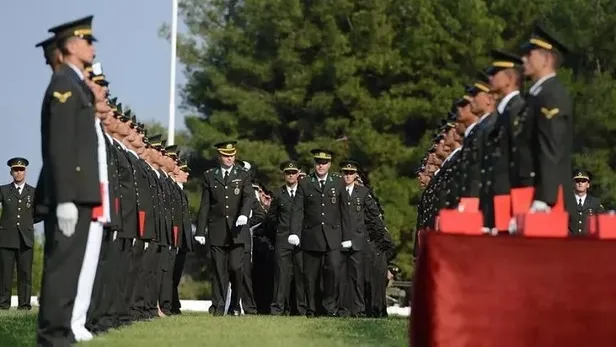 TSK KPSS şartı aramaksızın Astsubay alımı yapıyor! Bu yılın son Astsubay alımı başvuru kılavuzu ve ekranı Kara, Deniz ve Hava Kuvvetleri