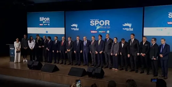 Beşiktaş Başkanı Hasan Arat’tan teknik direktör ve transfer açıklaması! Kadro dışı kalan futbolcular affedilecek mi?