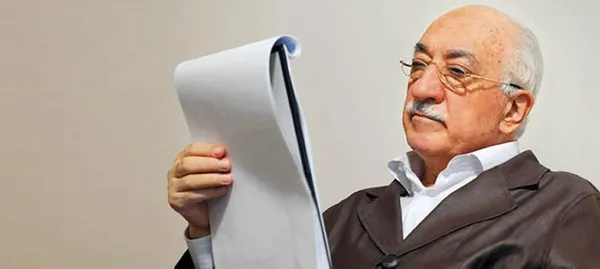 FETÖ şüphelisinin telefonundan çıkanlar mide bulandırdı!