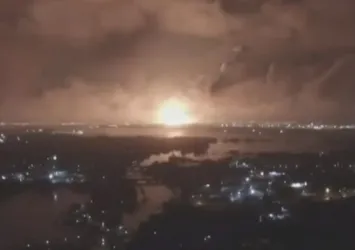 İran'ın başkenti Tahran'da patlama | VİDEO