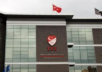 TFF'de 9 istifa daha!