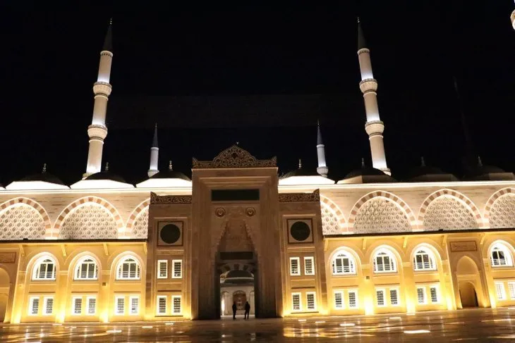 Büyük Çamlıca Camii Başkan Erdoğan’ın katılımıyla açılacak