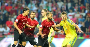 Milli futbolcu resmi imzayı attı