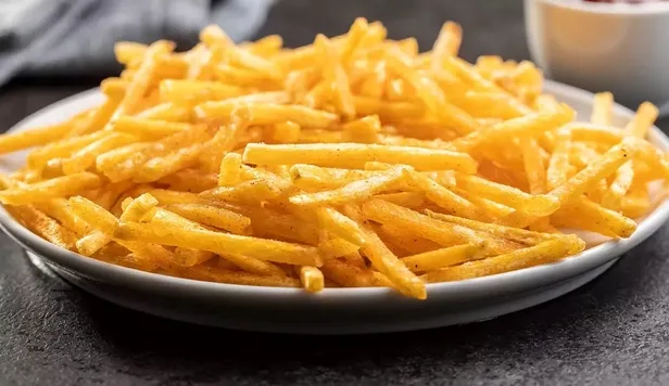 her-defasinda-ayni-hatalar-yapiliyor-once-soguk-suya-batirin-iste-citir-citir-patates-kizartmanin-puf-noktalar-1695291609252.jpeg Her defasında aynı hatalar yapılıyor! Önce soğuk suya batırın! İşte çıtır çıtır patates kızartmanın püf noktaları… - 2