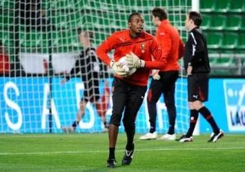 Çaykur Rizespor kaleyi sağlama aldı!