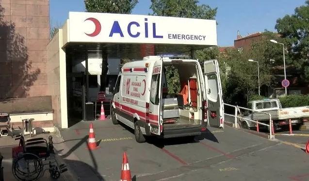 Son dakika: İstanbul'da adliye önünde hareketli dakikalar - 1