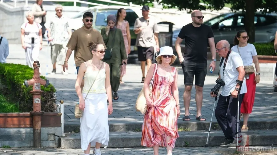 Afrika kökenli yaz geliyor: O iller 35 dereceyi görecek! O tarihten sonra kırkikindi yağışlarına dikkat! 6