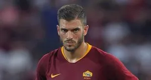 Galatasaray’da sağ beke sürpriz isim