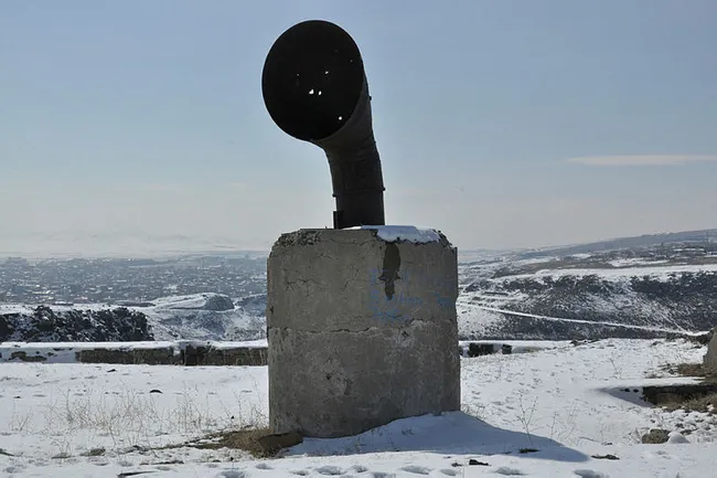 Kars’ta 271 yıllık tabya havadan görüntülendi - 2