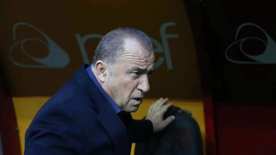 Fatih Terim maç bitmeden ayrıldı