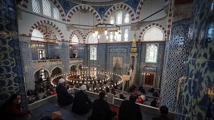 Miraç gecesi okunacak dualar: Miraç Kandili’nde hangi dualar okunur? Hz. Muhammed’in Miraç gecesi okuduğu dua!