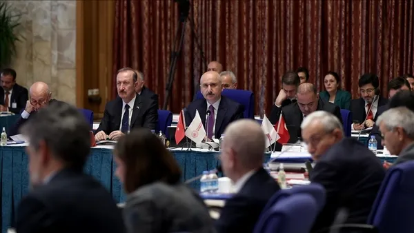 Ulaştırma ve Altyapı Bakanı Adil Karaismailoğlu Ankara-Sivas hızlı tren hattı için tarih verdi! 12 saatten 2 saate düşecek