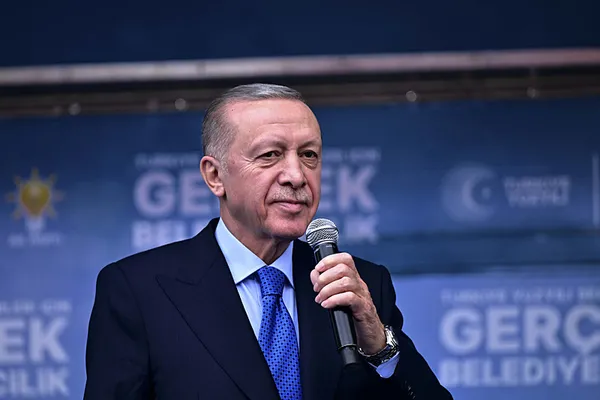 ak-parti-mugla-mitingi-baskan-erdogandan-onemli-aciklamalar-31-martta-milli-irade-bayramini-ilan-edecegiz-1709473863725.jpeg