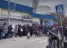 Herson’da ekmek ve market kuyruğu!