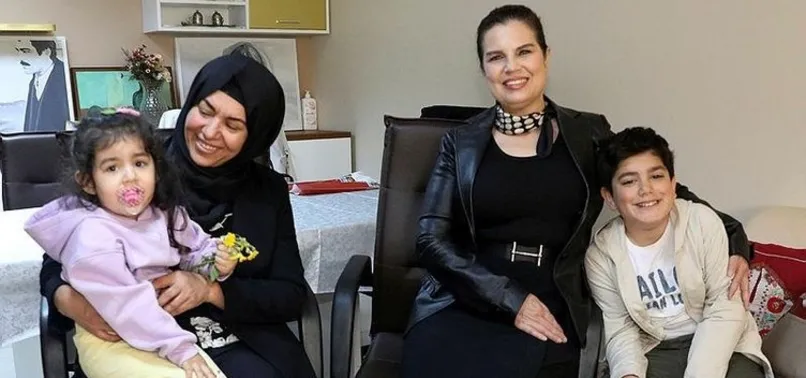 Asrın felaketinde anne ve babasını kaybetti! Koluna protez takılan küçük Berat: Depremde insanlar ölmesin diye...