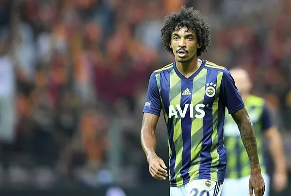 Fenerbahçe'de 4 oyuncu için karar verildi! Luiz Gustavo ayrılacak mı? - 4