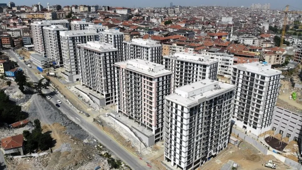 CHP, İYİ Parti ve TMMOB'dan Gaziosmanpaşa'da kentsel dönüşüme 16 dava! Takozcu zihniyet sınır tanımıyor