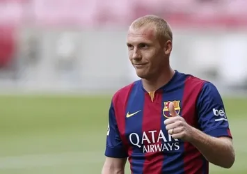 Mathieu, Adriano'ya Beşiktaş'ı sordu