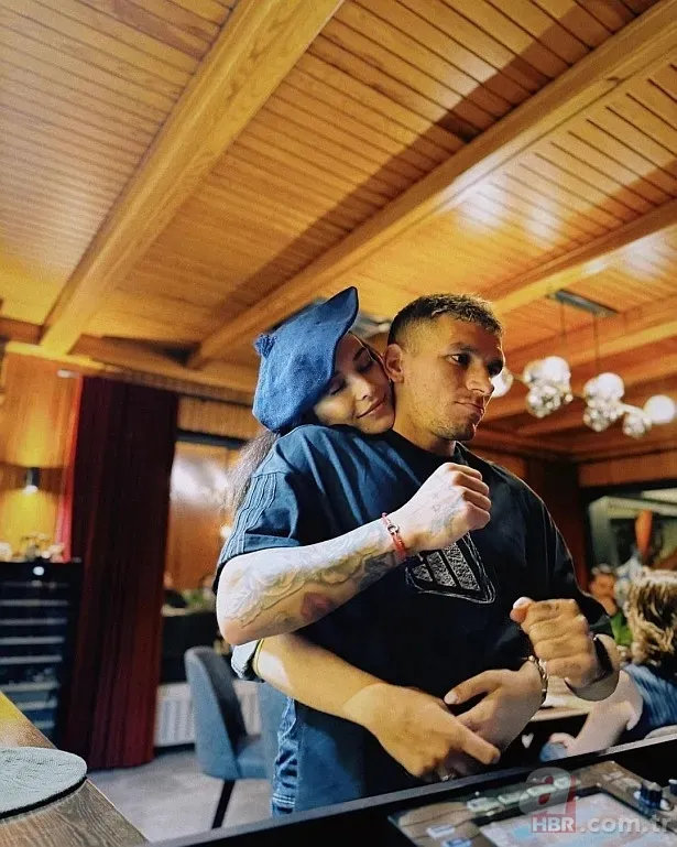 Devrim Özkan'dan sonra Lucas Torreira'dan dikkat çeken hamle 4