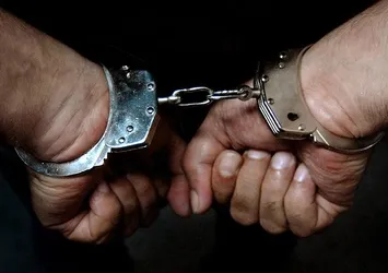 İzmir merkezli terör operasyonu: 4 gözaltı