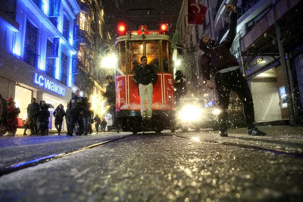 1706564519018.jpg Harita güncellendi! Meteoroloji Genel Müdürlüğü'nden 4 il için sarı kodlu alarm! İstanbul'a yeni kar uyarısı - 8