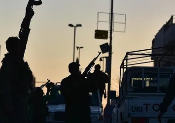 Esad rejimine ait savaş uçağı düşürüldü iddiası