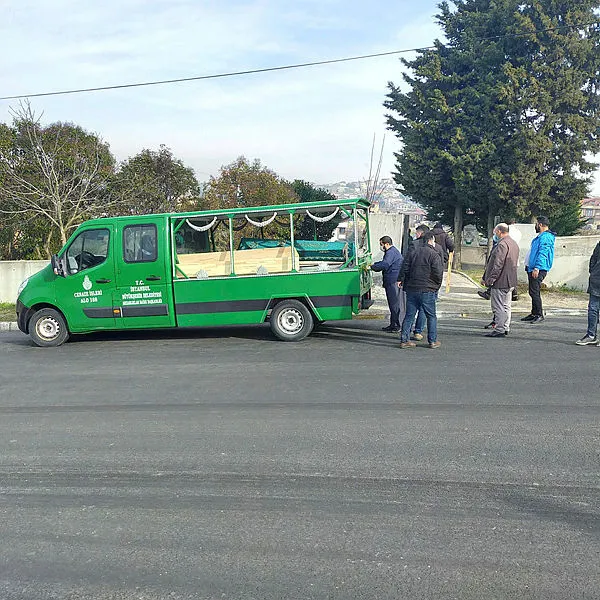 İstanbul’da intihar eden kadının ailesinden çarpıcı iddia: Yeğenim babasının annesini astığını söyledi - 5