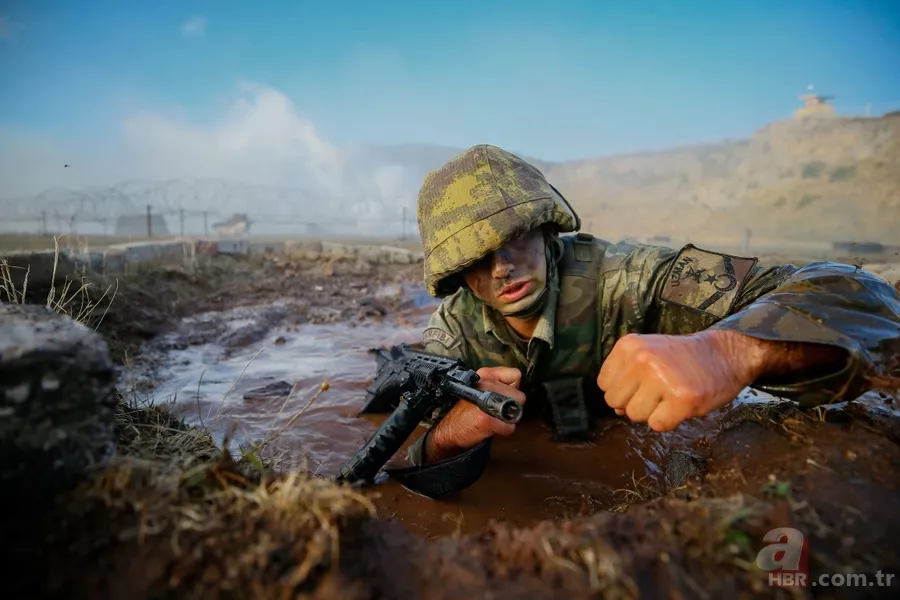 Karada ve suda düşmanın korkulu rüyası! İşte TSK'nın gözbebeği amfibi piyadeler 14