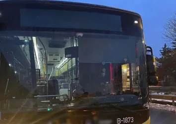 Şoföre kızdı İETT otobüsüne ateş saçtı