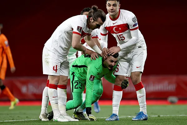 Fransız devi Uğurcan Çakır için temasa geçti!